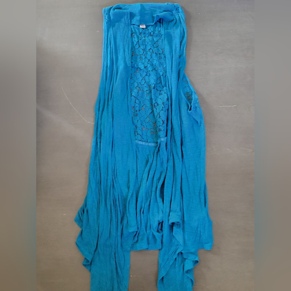 Cute lace open front shirt vest